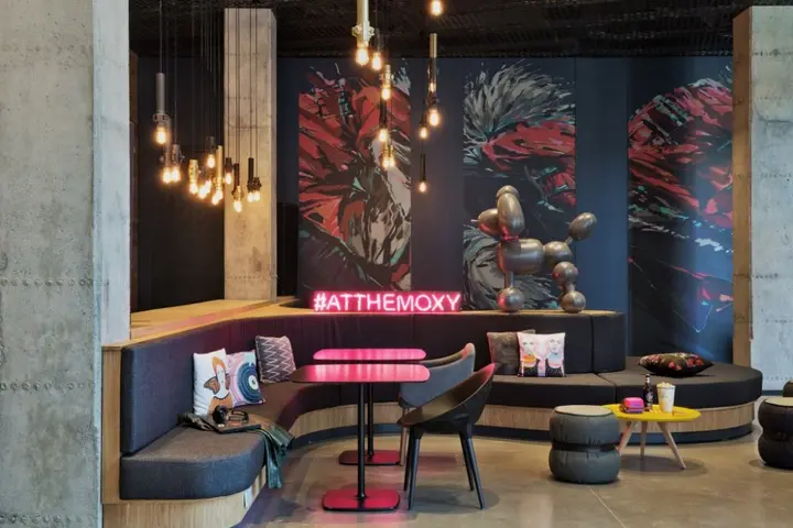 Тбилиси: Moxy Tbilisi
