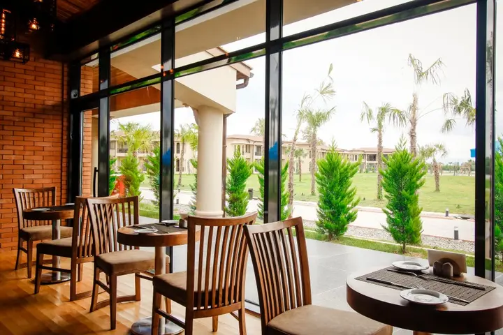 Анаклия: Отель Anaklia Resort by Pratap's Signature