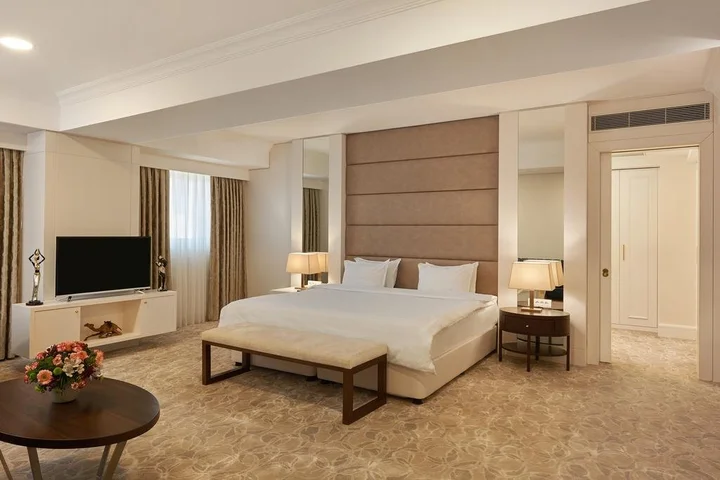 Ташкент: Отель Wyndham Tashkent