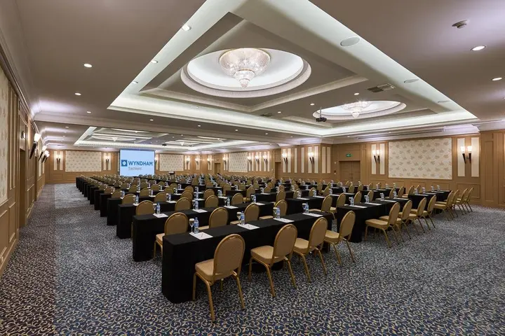 Ташкент: Отель Wyndham Tashkent
