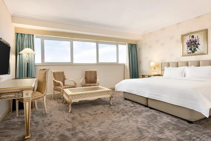 Ташкент: Отель Wyndham Tashkent