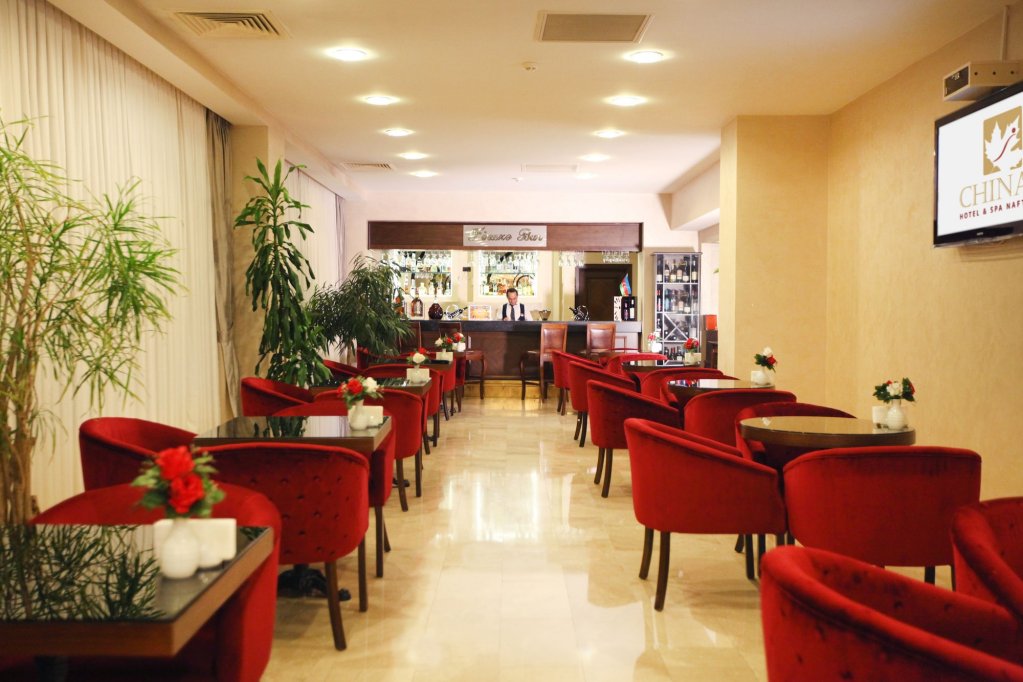 Нафталан: Chinar Hotel & Spa
