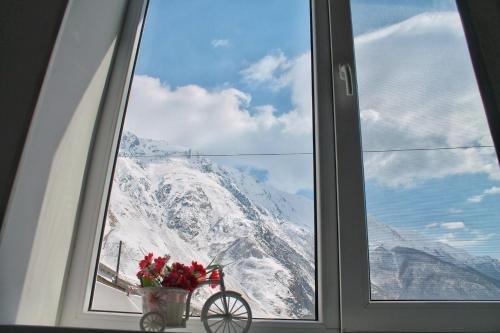 Степанцминда: Hotel NOA Kazbegi