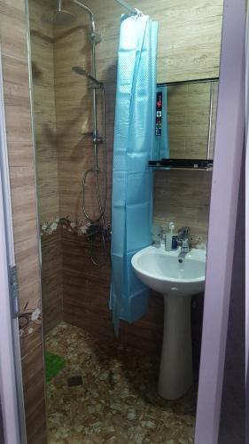 Степанцминда: Tower