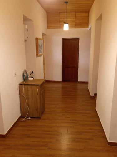 Местиа: Guesthouse with Pine Trees