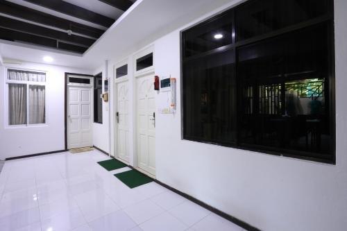 Северный атолл Мале: Sea Retreats Thulusdhoo