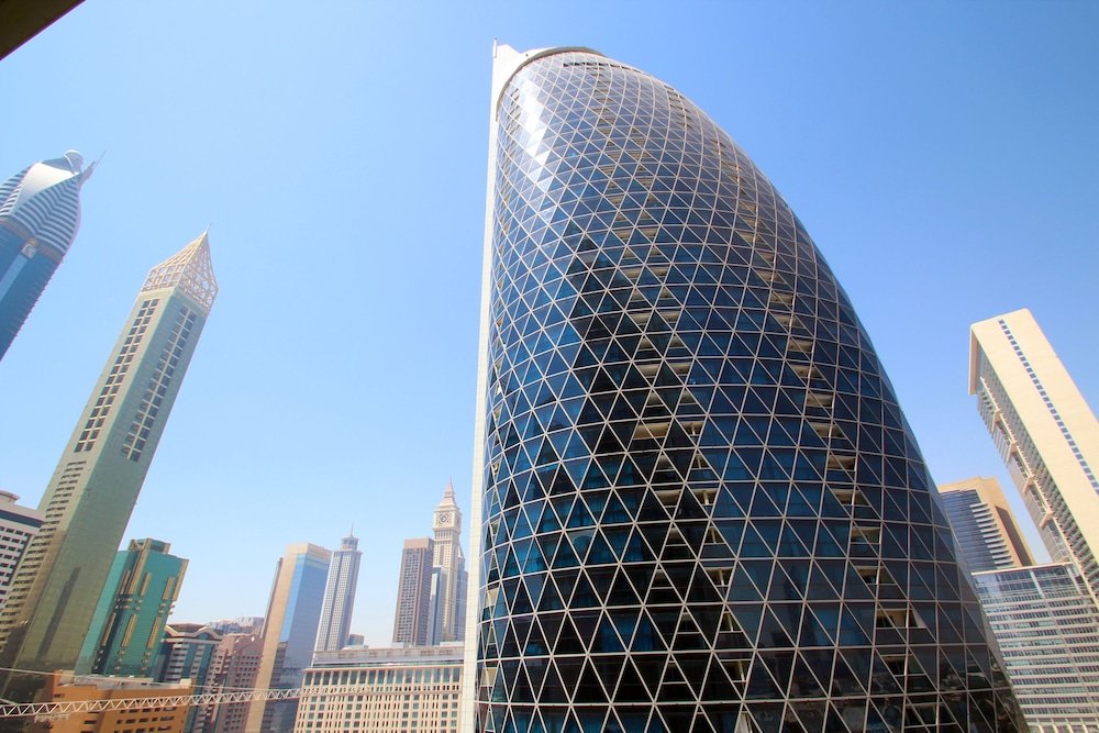 Дубай: Kennedy Towers - Park Towers