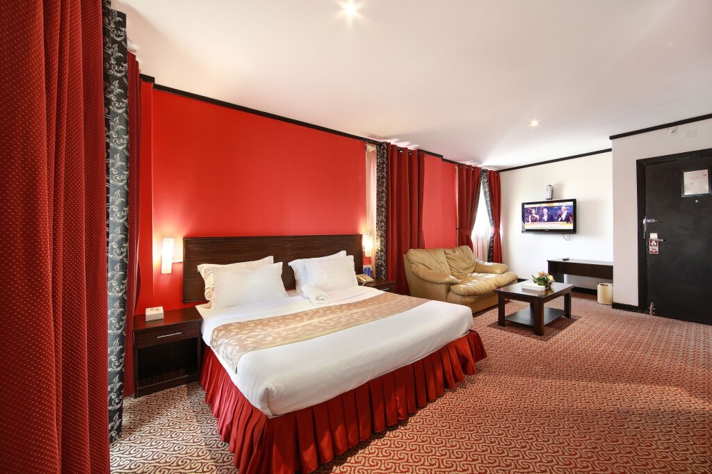 Дубай: Manhattan Avenue Hotel
