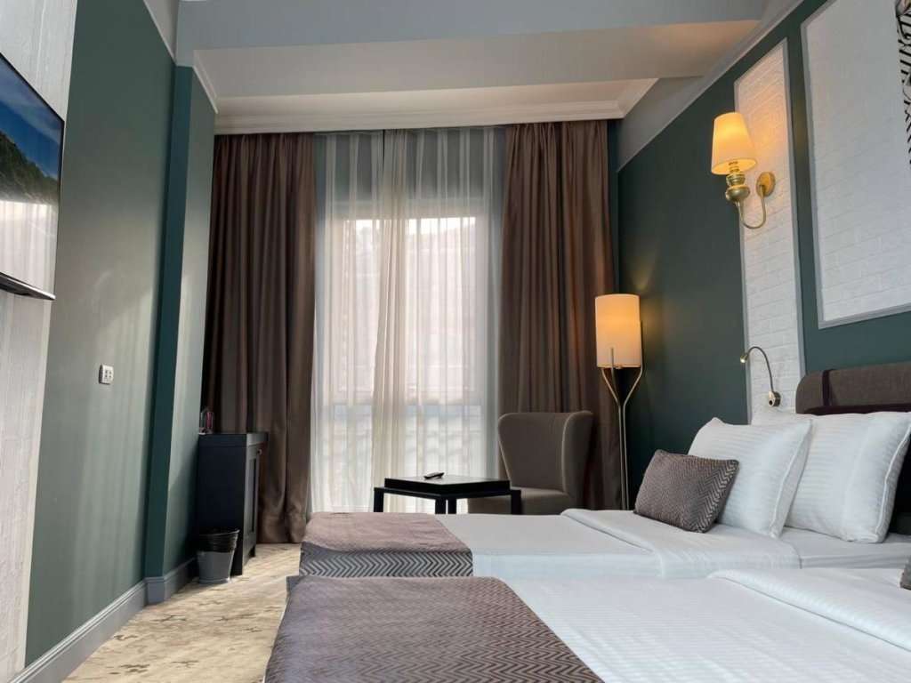 Баку: Отель Teatro Rooms