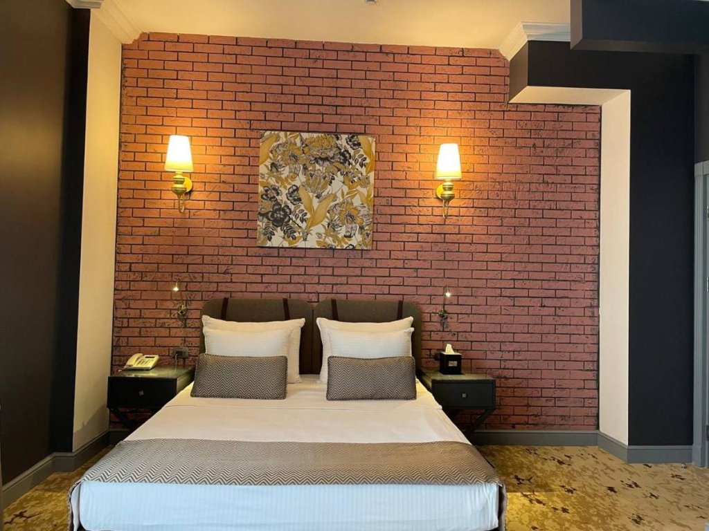 Баку: Отель Teatro Rooms