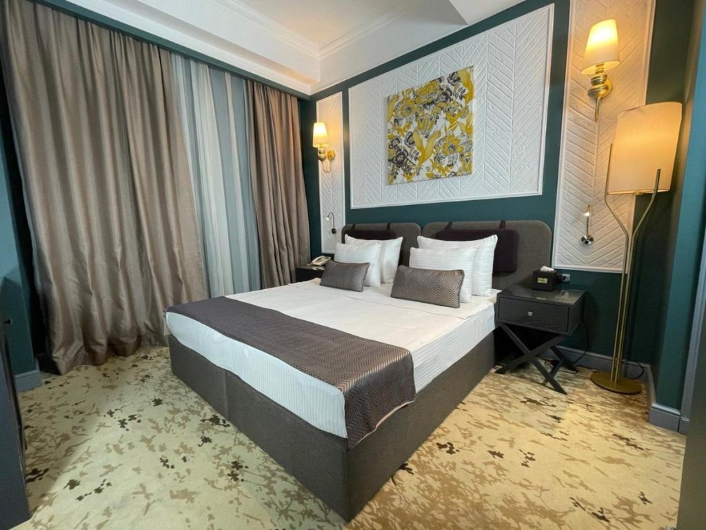 Баку: Отель Teatro Rooms