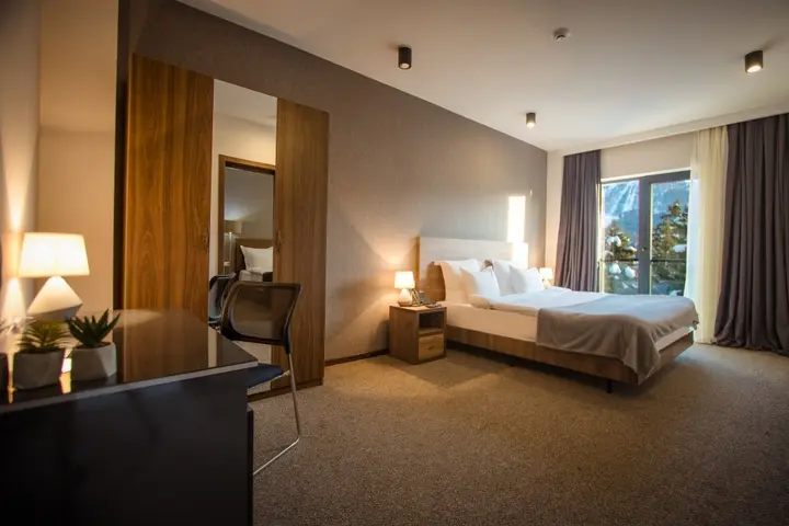 Бакуриани: Отель Auroom Resort