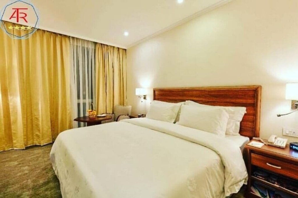 Баку: ART Hotel Baku