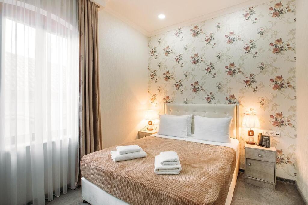 Тбилиси: Aivani Hotel