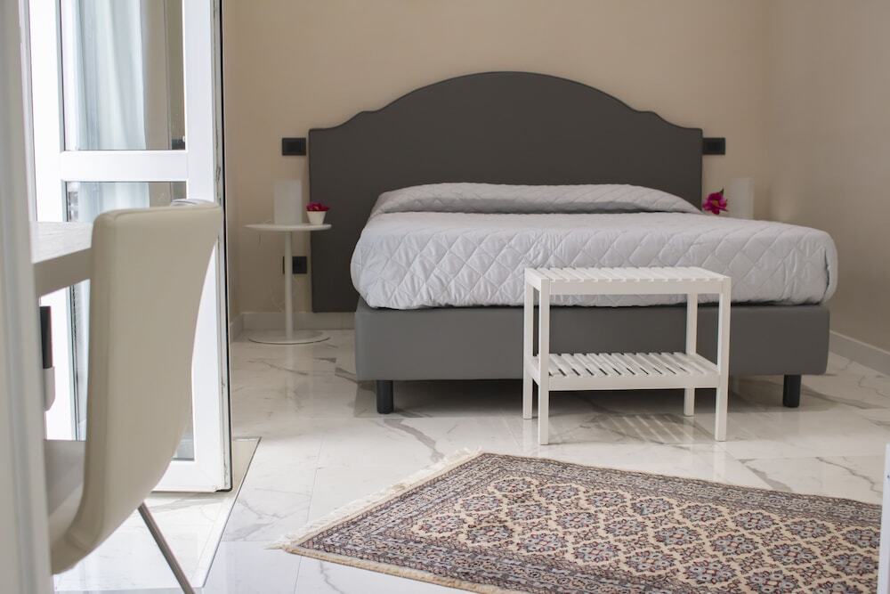 Баку: Shani Hotel  Villas