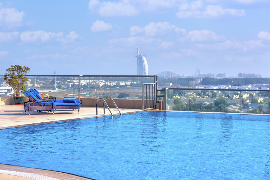 Дубай: Отель Two Seasons Hotel & Apartments