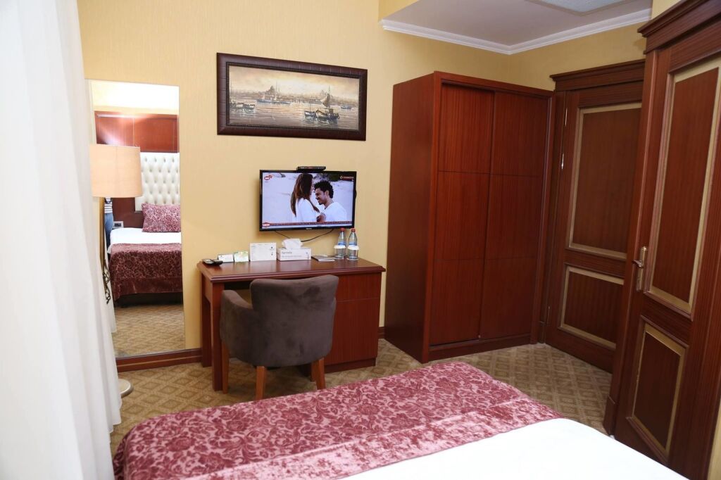 Баку: Отель Clover Hotel Baku