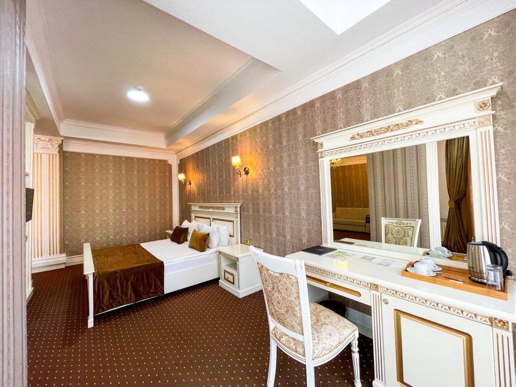 Баку: Отель Premier Palace Hotel