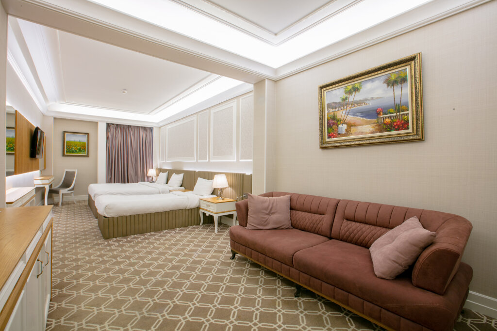 Баку: Theatrum Hotel Baku