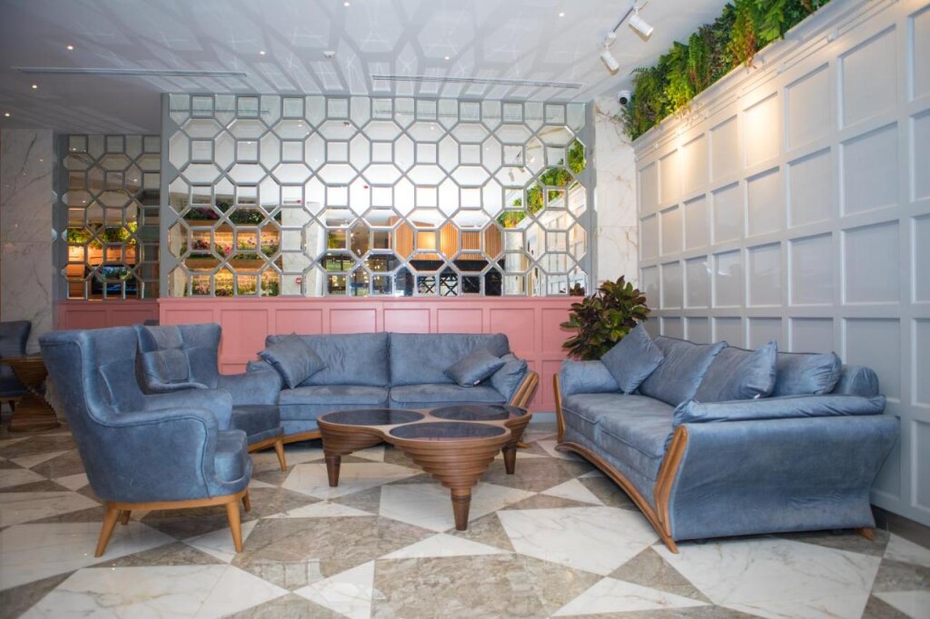 Баку: Theatrum Hotel Baku