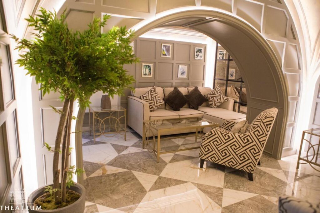 Баку: Theatrum Hotel Baku
