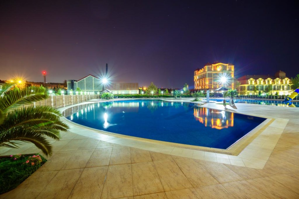 Баку: Green City Hotel and Resort