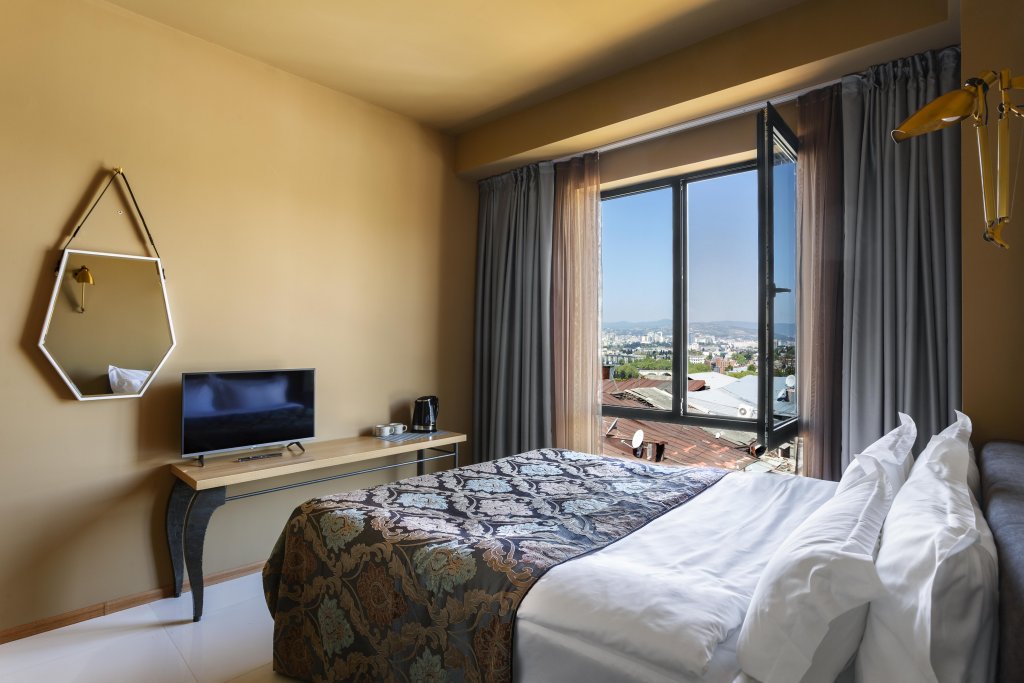 Тбилиси: Brim Hotel