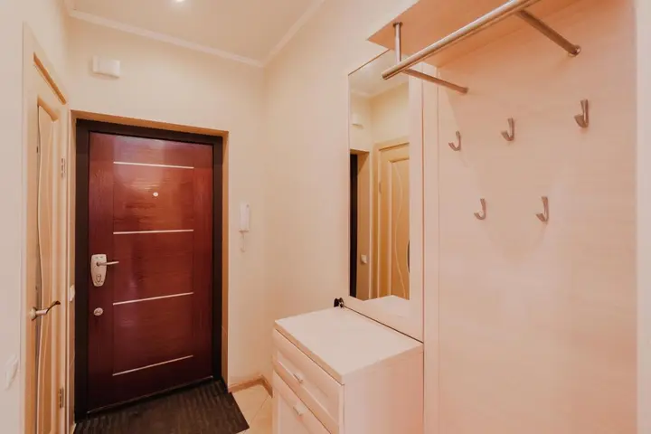 Казань: Apartment on Chistopolskaya 61-b