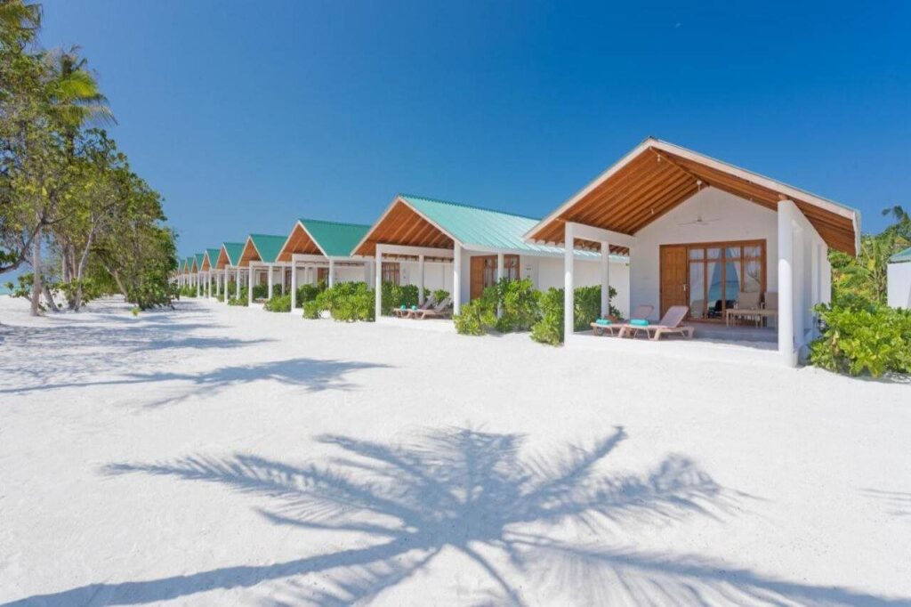 Атолл Лхавийани: Innahura Maldives Resort