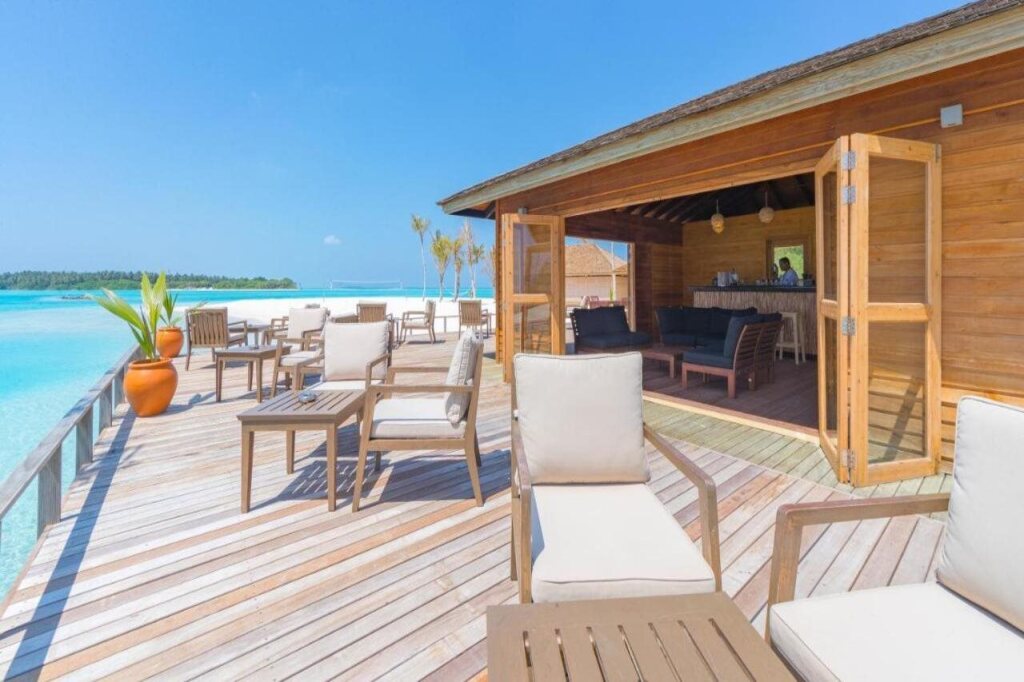 Атолл Лхавийани: Innahura Maldives Resort