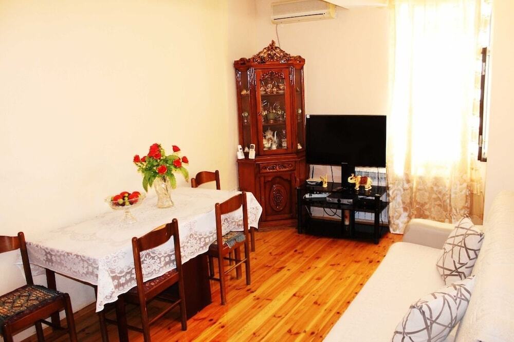 Баку: Apartment near Maiden Tower