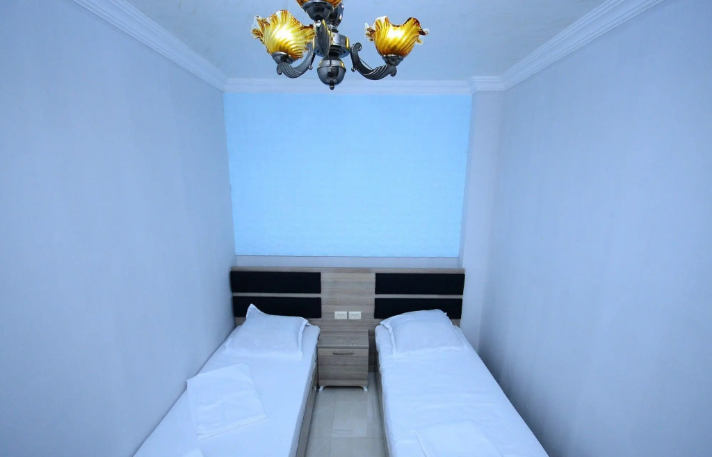 Батуми: Hotel JMS