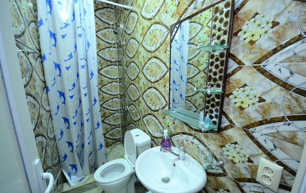 Батуми: Hotel JMS