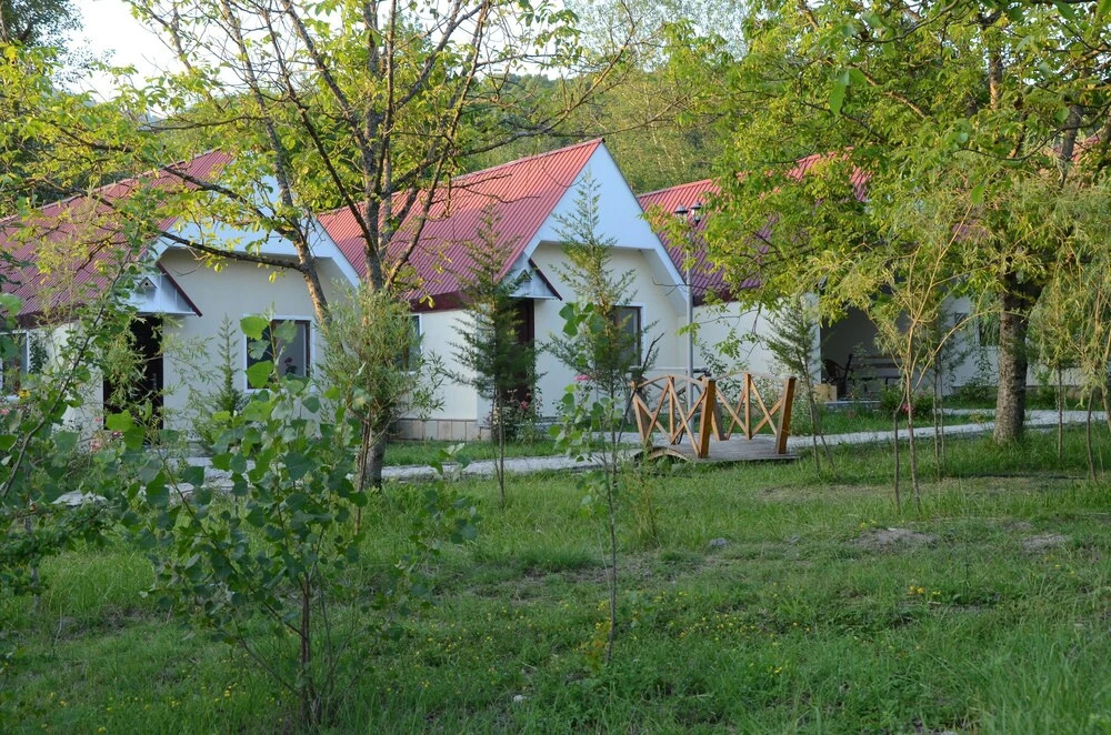 Вандам: Qabala River Palace