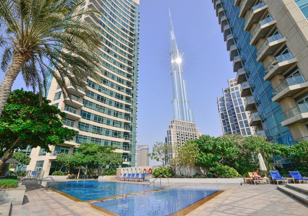 Дубай: Lofts Towers Ease by Emaar
