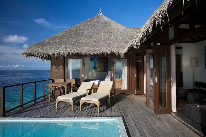 Северный атолл Мале: COCO Residences by Coco Collection