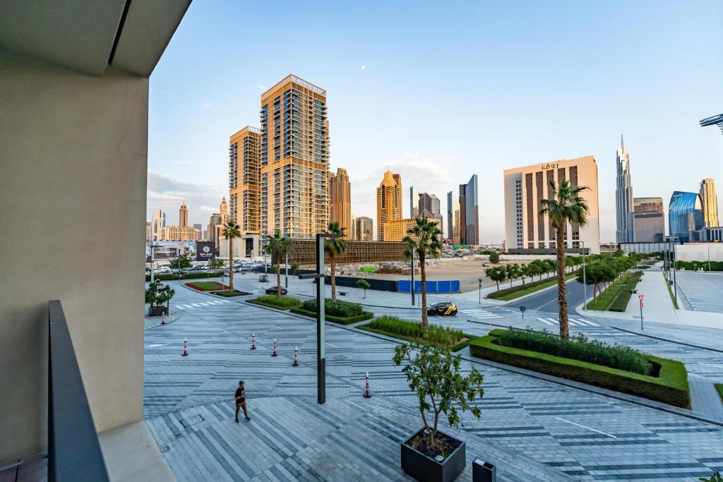Дубай: FAM Living - City Walk