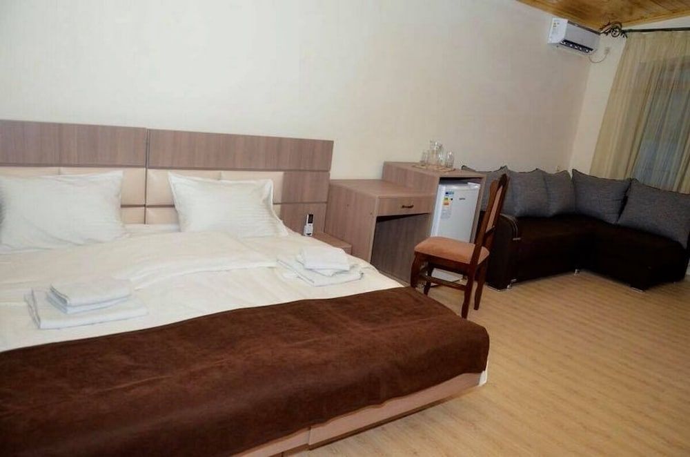 Горис: Royal Hotel