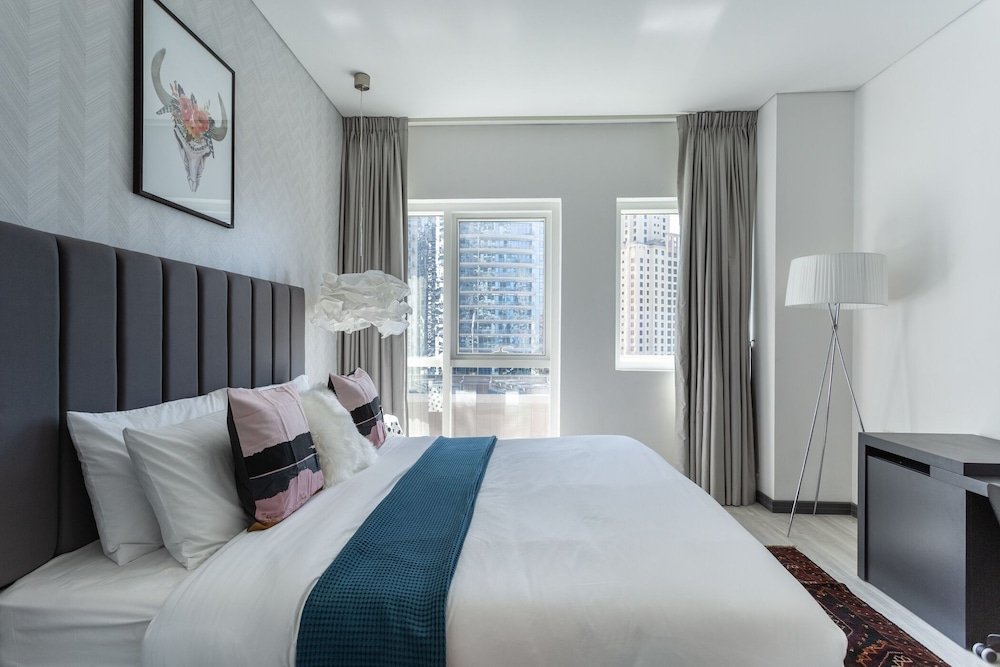 Дубай: One Perfect Stay - Royal Oceanic Tower