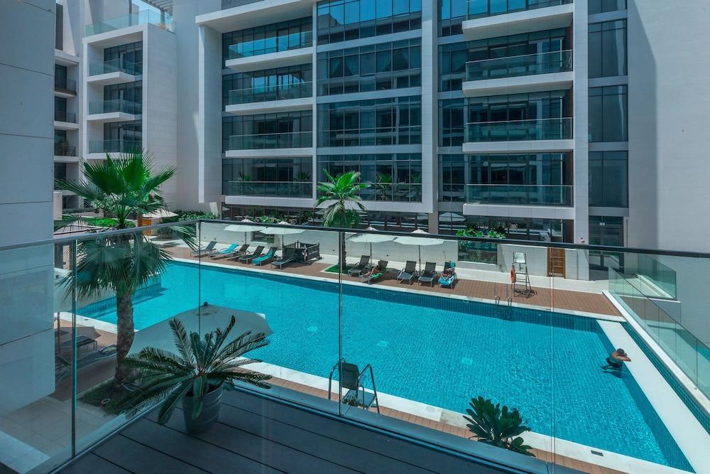 Дубай: FAM Living - City Walk Dubai