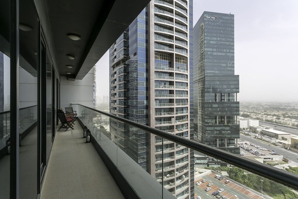 Дубай: One Perfect Stay - Goldcrest Views 1