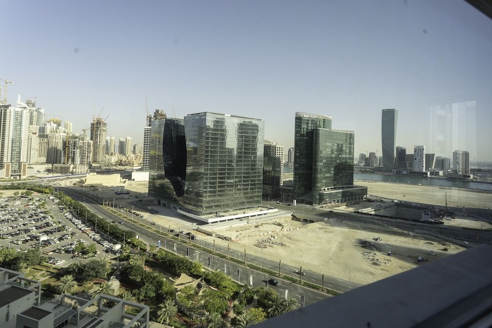 Дубай: One Perfect Stay - Executive Tower