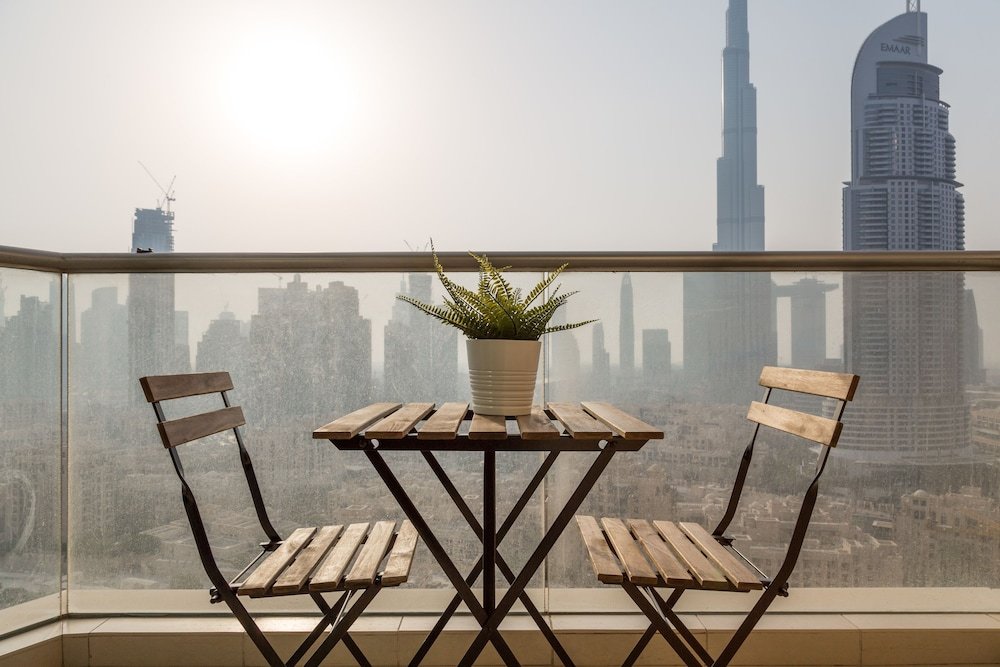 Дубай: HiGuests Vacation Homes - Burj View East