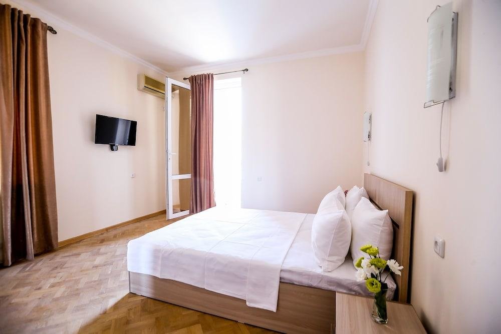 Alba Hotel Yerevan — фото 4