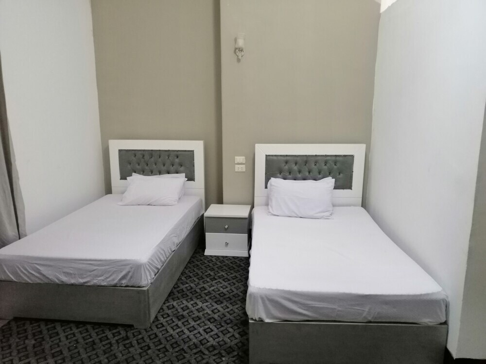 Каир: Voyage Hotel