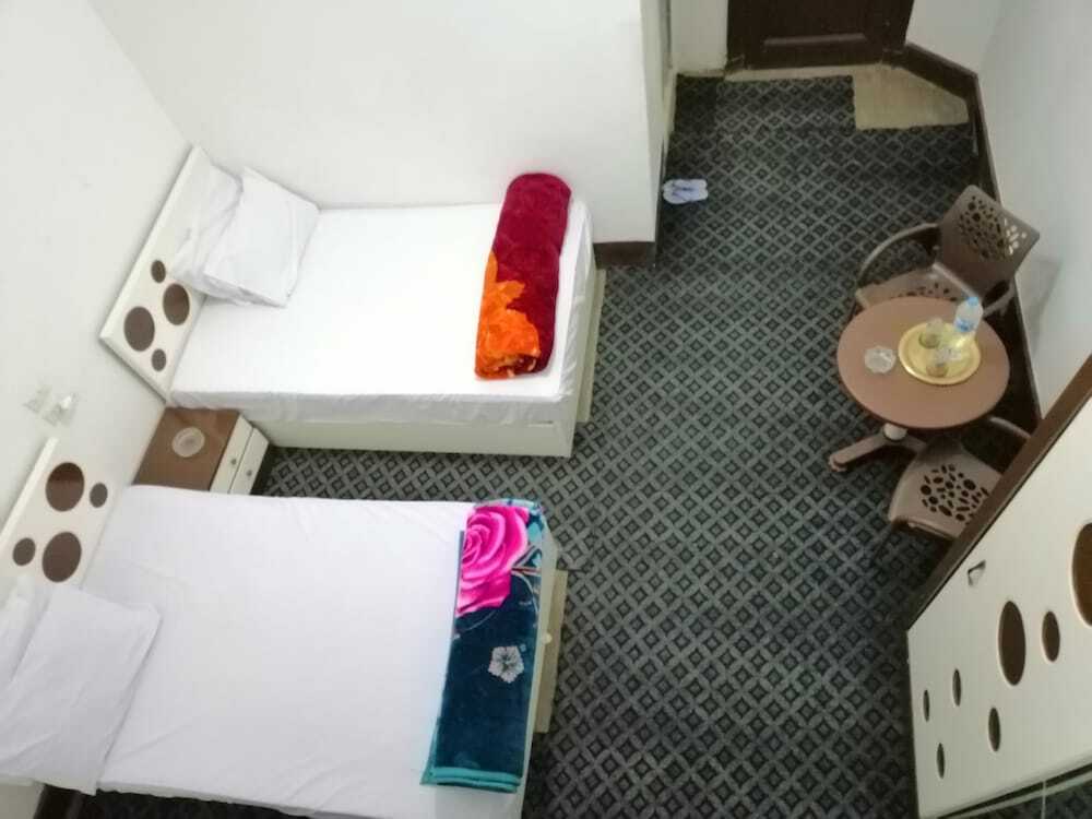 Каир: Voyage Hotel