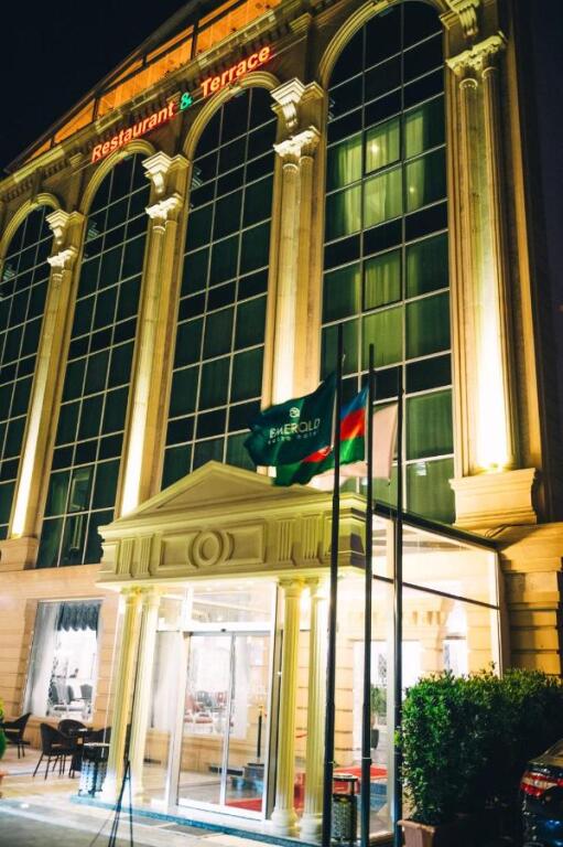 Баку: Отель Emerald Suite