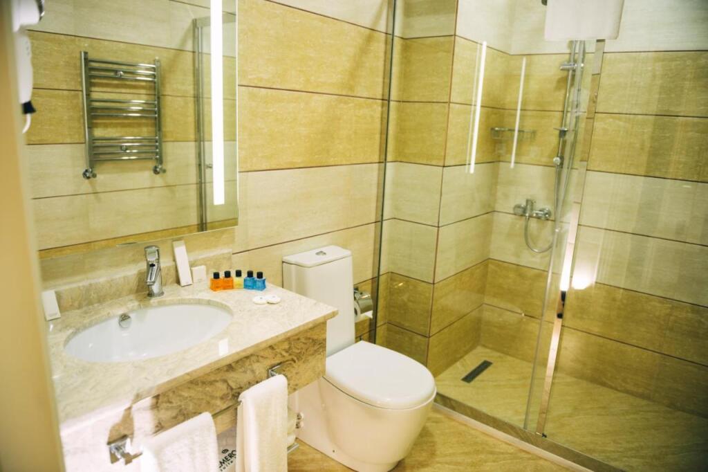 Баку: Отель Emerald Suite