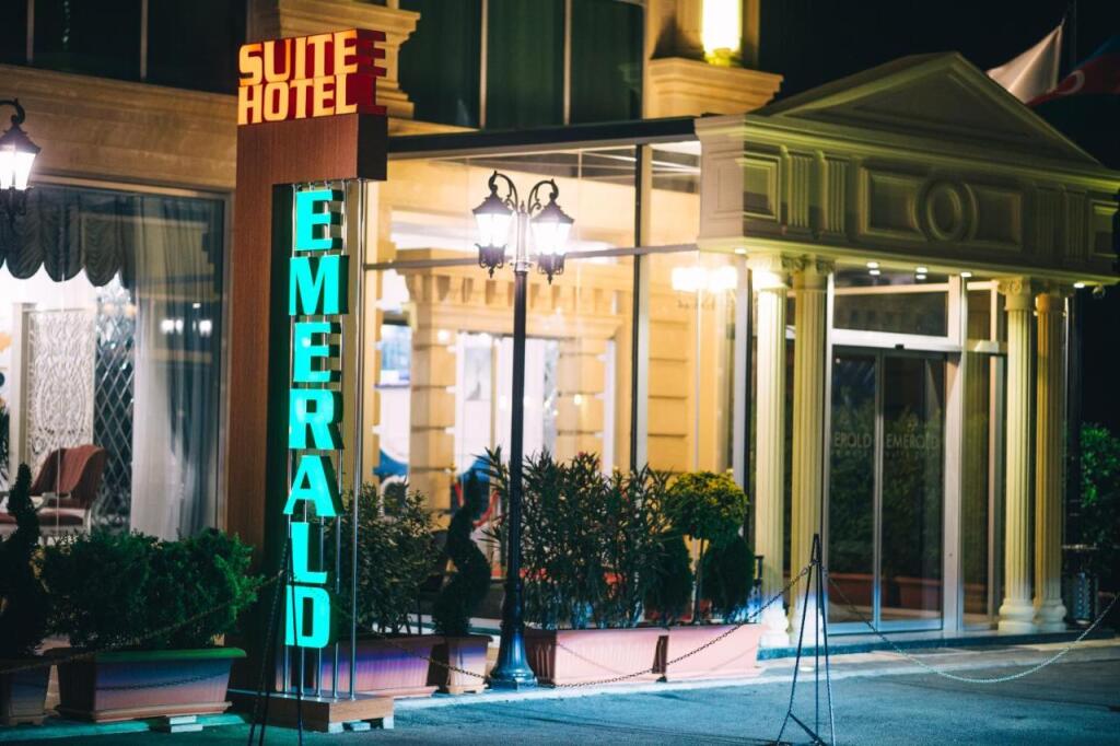 Баку: Отель Emerald Suite