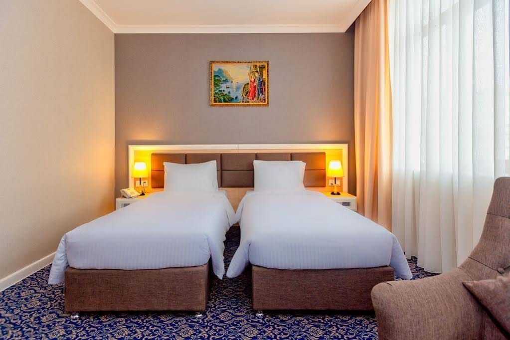 Баку: Metro City Hotel